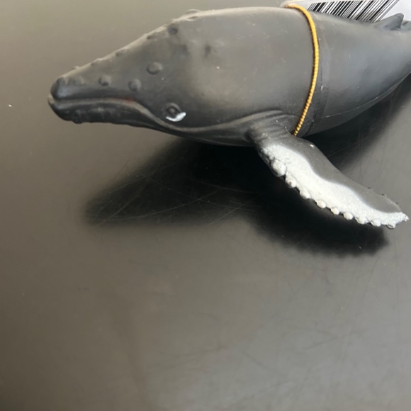 Greenbrier international Humpback Whale Figurine animal sea life.NWT - Picture 2 of 9